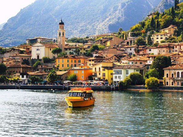 Yacht week in Lake Garda